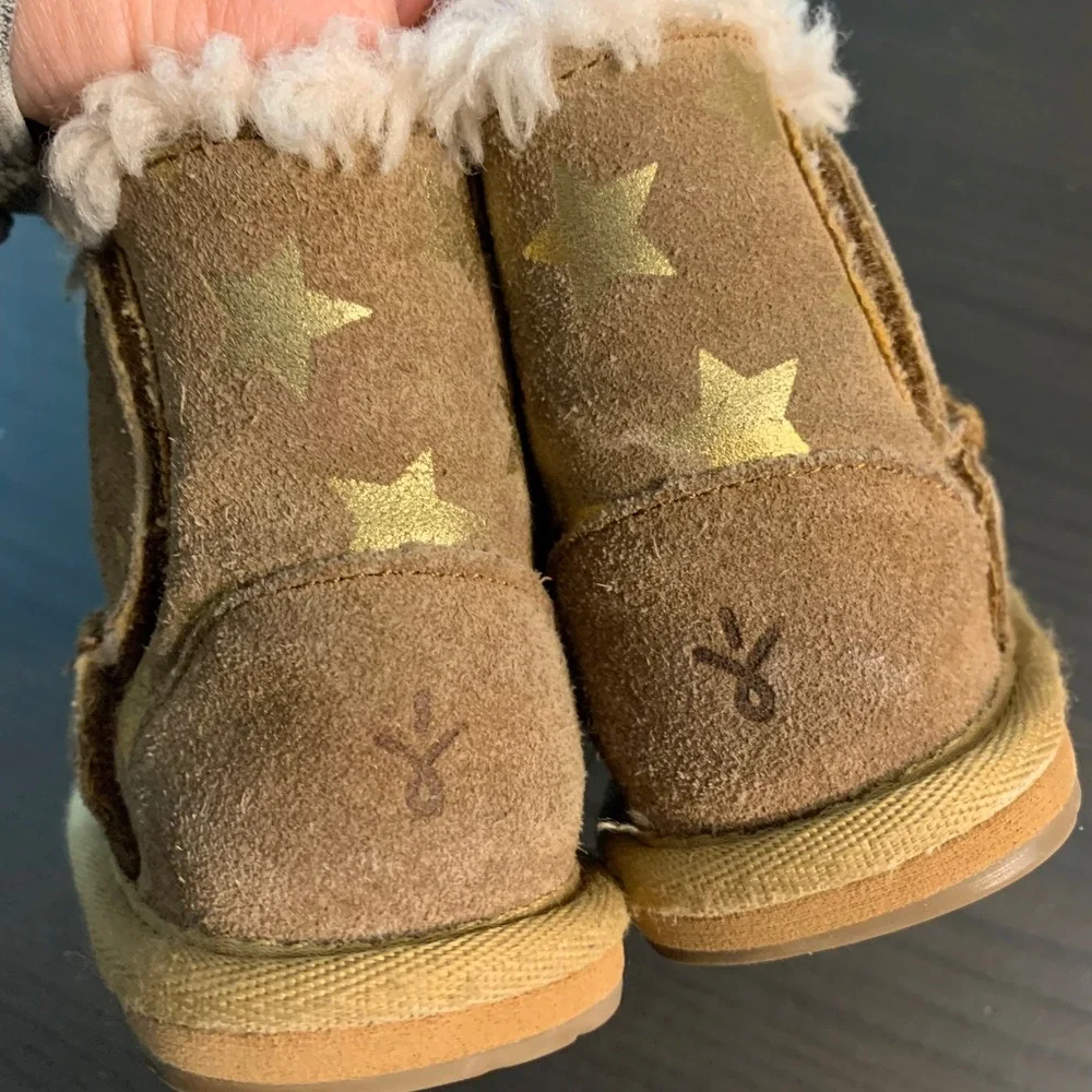 Emu Australia Kids 12-18 Month Star Print‎ Suede Boots Brown Gold Merino Lined